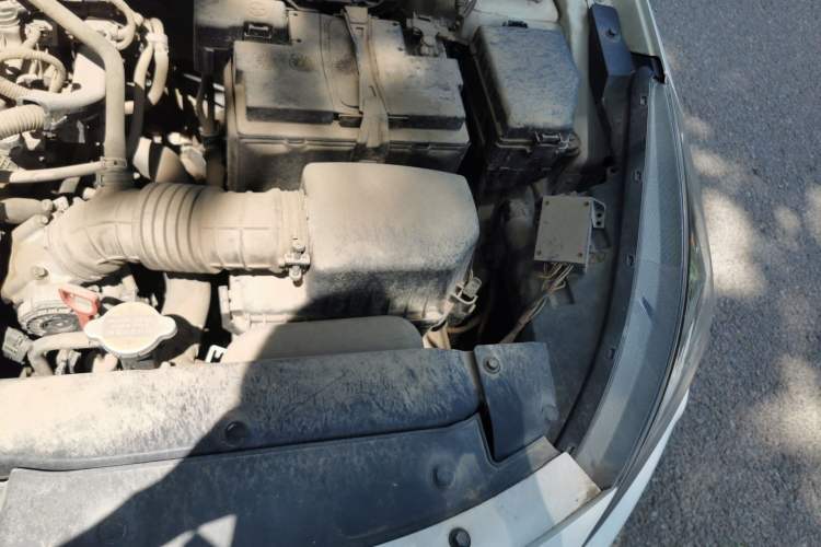 Used Hyundai Verna (older generation) 2017 1.4L Automatic YueXiang Connected Version China V Standard Engine Bay Left