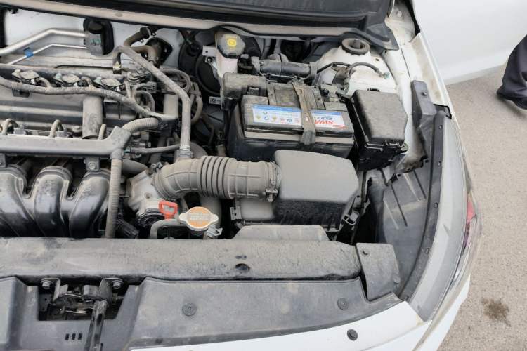 Used Hyundai Verna (older generation) 2017 1.4L Automatic YueXiang Edition China V-standard Engine Bay Left