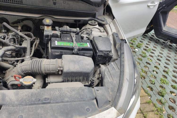 Used Hyundai Verna (older generation) 2017 1.4L Automatic YueXiang Edition China V-standard Engine Bay Left