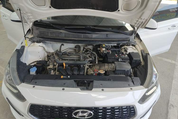 Used Hyundai Verna (older generation) 2017 1.4L Automatic YueXiang Edition China V-standard Engine Bay