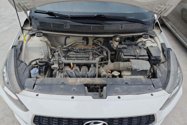 Used Hyundai Verna (older generation) 2017 1.4L Automatic YueXiang Edition China V-standard Engine Bay