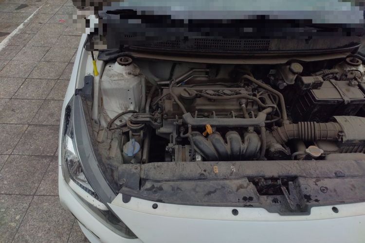 Used Hyundai Verna (older generation) 2017 1.4L Manual Refreshed Version China V Standard Engine Bay Right