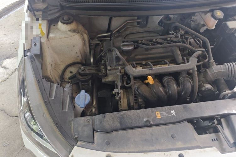 Used Hyundai Verna (older generation) 2017 1.4L Manual Huancai Edition China V Standard Engine Bay Right