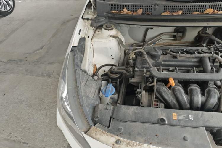 Used Hyundai Verna (older generation) 2017 1.4L Automatic YueXiang Edition China V-standard Engine Bay Right