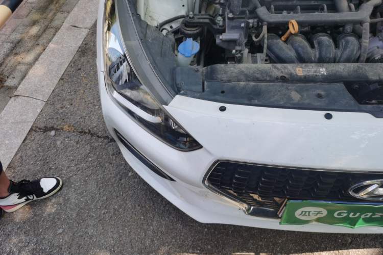 Used Hyundai Verna (older generation) 2017 1.4L Automatic YueXiang Edition China V-standard Engine Bay Right