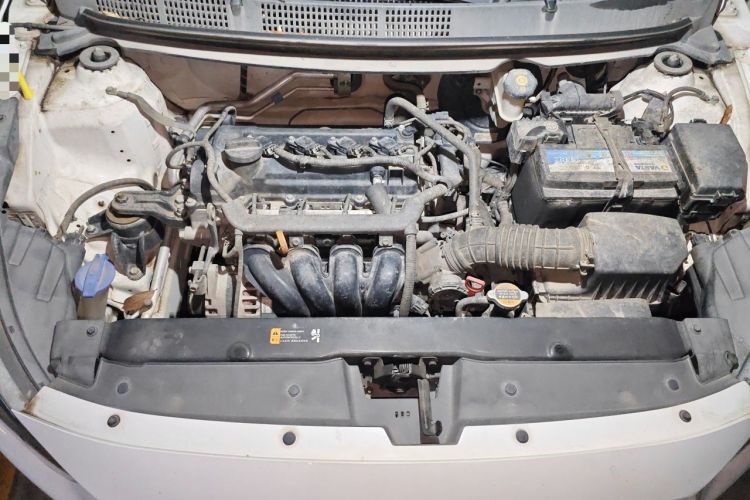 Used Hyundai Verna (older generation) 2017 1.4L Automatic YueXiang Edition China V-standard Engine Bay