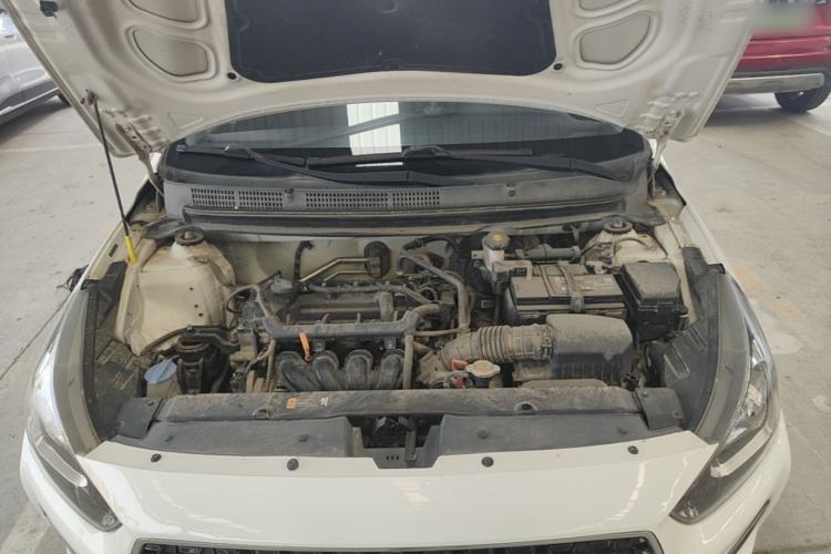 Used Hyundai Verna (older generation) 2017 1.4L Automatic YueXiang Edition China V-standard Engine Bay