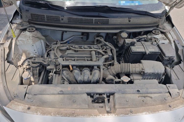 Used Hyundai Verna (older generation) 2017 1.4L Manual Refreshed Version China V Standard Engine Bay