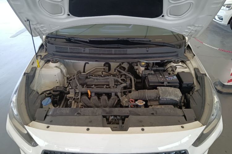 Used Hyundai Verna (older generation) 2017 1.4L Automatic YueXiang Edition China VI Standard Engine Bay