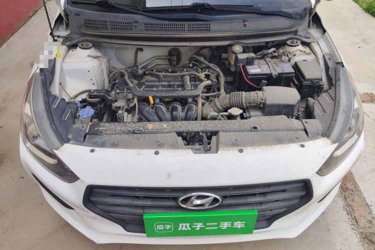 Used Hyundai Verna (older generation) 2017 1.4L Manual Refreshed Version China V Standard Engine Bay