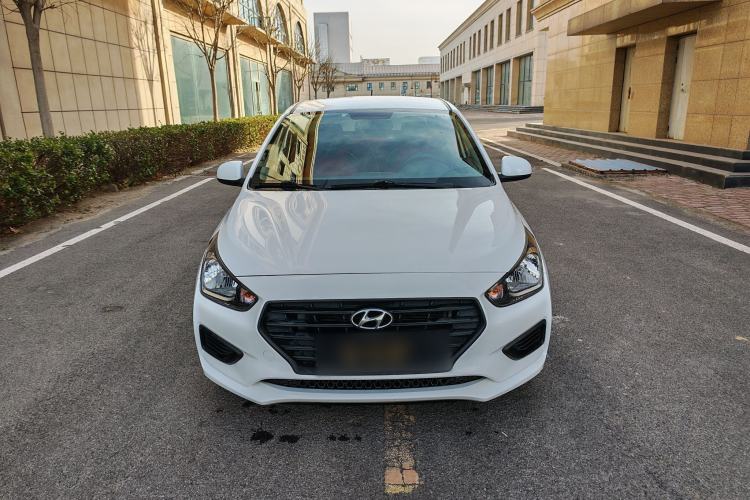 Used Hyundai Verna (older generation) 2017 1.4L Manual Refreshed Version China VI Standard Exterior 1