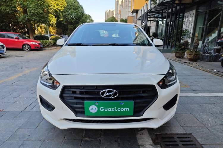 Used Hyundai Verna (older generation) 2017 1.4L Manual Refreshed Version China V Standard Exterior 1