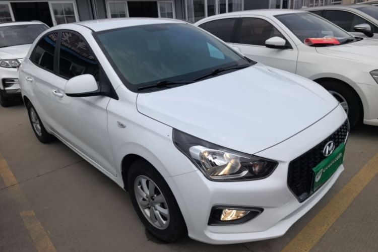 Used Hyundai Verna (older generation) 2017 1.4L Manual Huancai Edition China V Standard Exterior 1