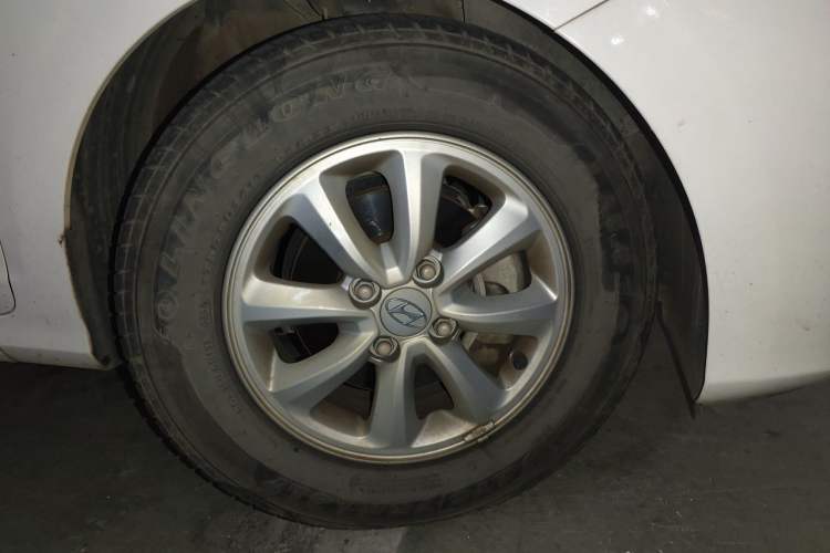Used Hyundai Verna (older generation) 2017 1.4L Automatic YueXiang Edition China V-standard Exterior 1