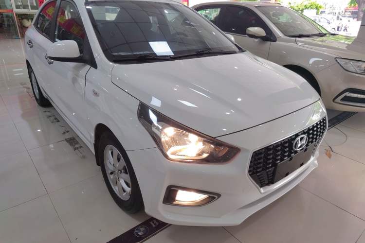 Used Hyundai Verna (older generation) 2017 1.4L Automatic YueXiang Edition China V-standard Exterior 1
