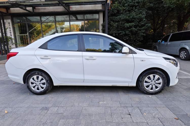 Used Hyundai Verna (older generation) 2017 1.4L Manual Refreshed Version China V Standard Exterior 2