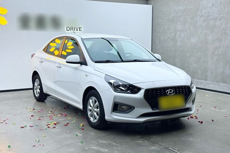 Used Hyundai Verna (older generation) 2017 1.4L Manual Huancai Edition China VI Exterior 2