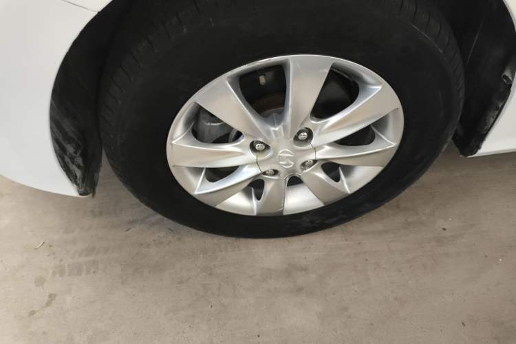 Used Hyundai Verna (older generation) 2017 1.4L Manual Refreshed Version China V Standard Exterior 3