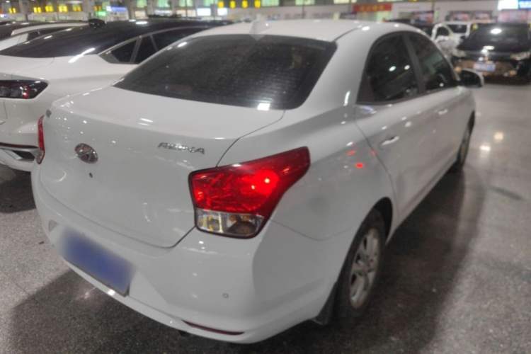 Used Hyundai Verna (older generation) 2017 1.4L Automatic YueXiang Edition China V-standard Exterior 4
