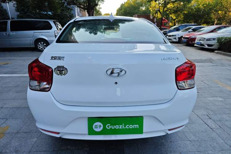 Used Hyundai Verna (older generation) 2017 1.4L Manual Refreshed Version China V Standard Exterior 4