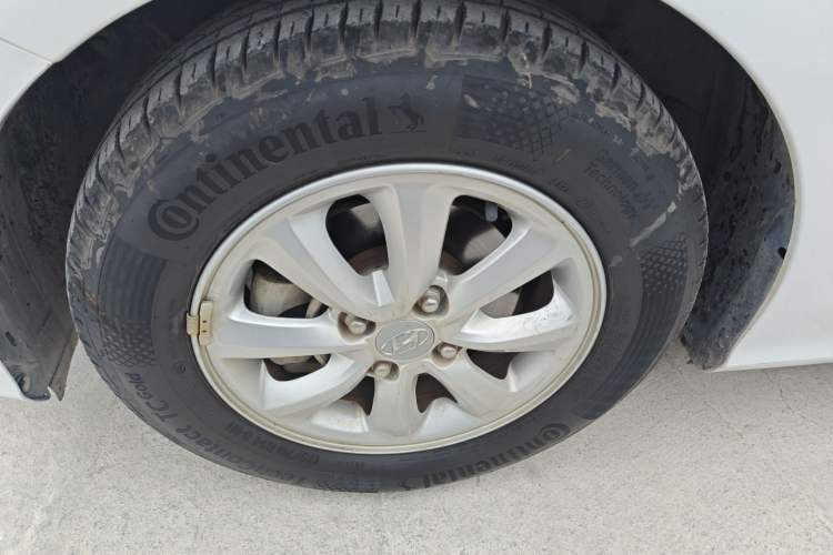 Used Hyundai Verna (older generation) 2017 1.4L Automatic YueXiang Edition China V-standard Exterior 4