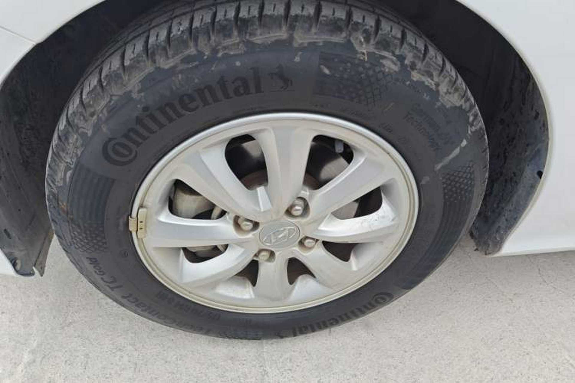 Used Hyundai Verna (older generation) 2017 1.4L Automatic YueXiang Edition China V-standard Exterior 4