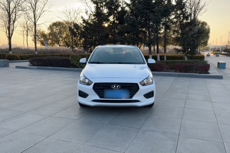Used Hyundai Verna (older generation) 2017 1.4L Manual Refreshed Version China V Standard Exterior 5
