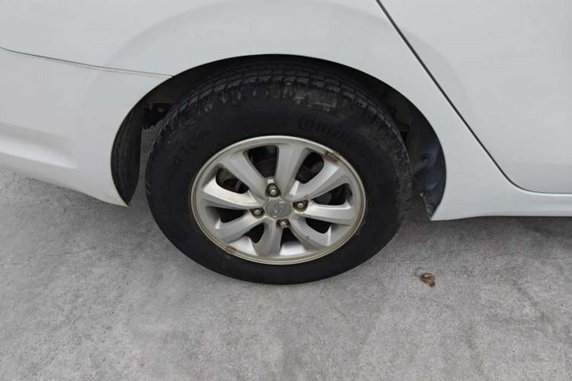 Used Hyundai Verna (older generation) 2017 1.4L Automatic YueXiang Edition China V-standard Exterior 5