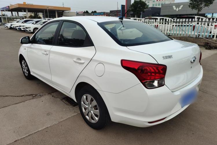 Used Hyundai Verna (older generation) 2017 1.4L Manual Refreshed Version China V Standard Exterior 5
