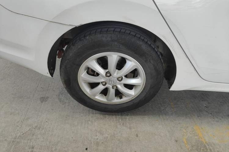 Used Hyundai Verna (older generation) 2017 1.4L Automatic YueXiang Edition China V-standard Exterior 5