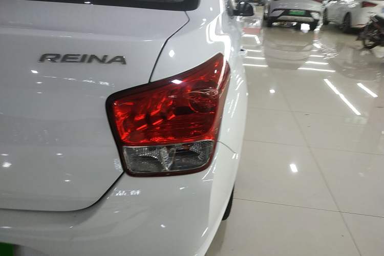 Used Hyundai Verna (older generation) 2017 1.4L Manual Refreshed Version China V Standard Exterior 6