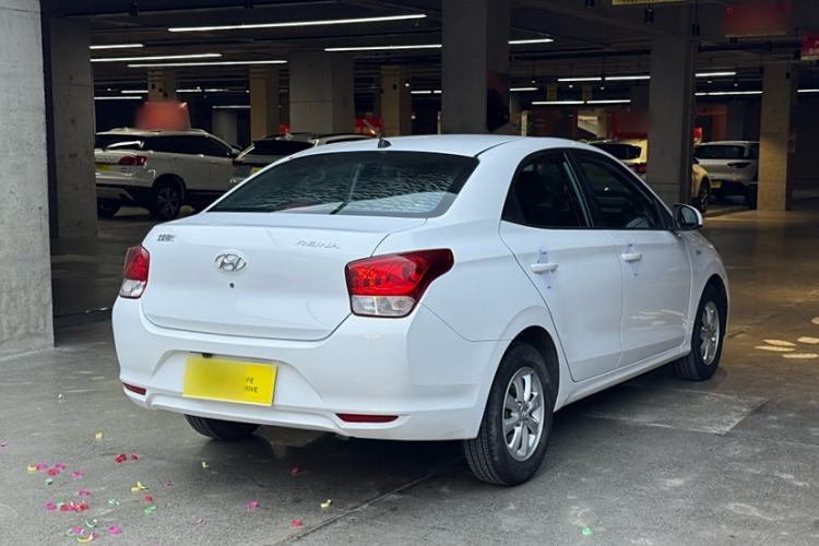 Used Hyundai Verna (older generation) 2017 1.4L Manual Huancai Edition China VI Exterior 6