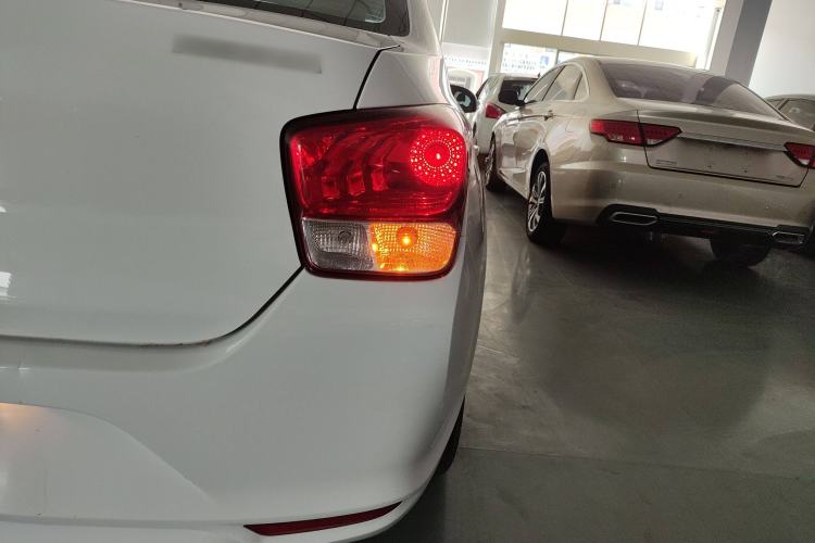 Used Hyundai Verna (older generation) 2017 1.4L Manual Huancai Edition China V Standard Exterior 6