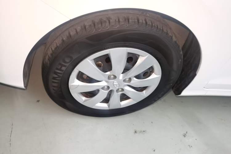 Used Hyundai Verna (older generation) 2017 1.4L Manual Refreshed Version China V Standard Exterior 7