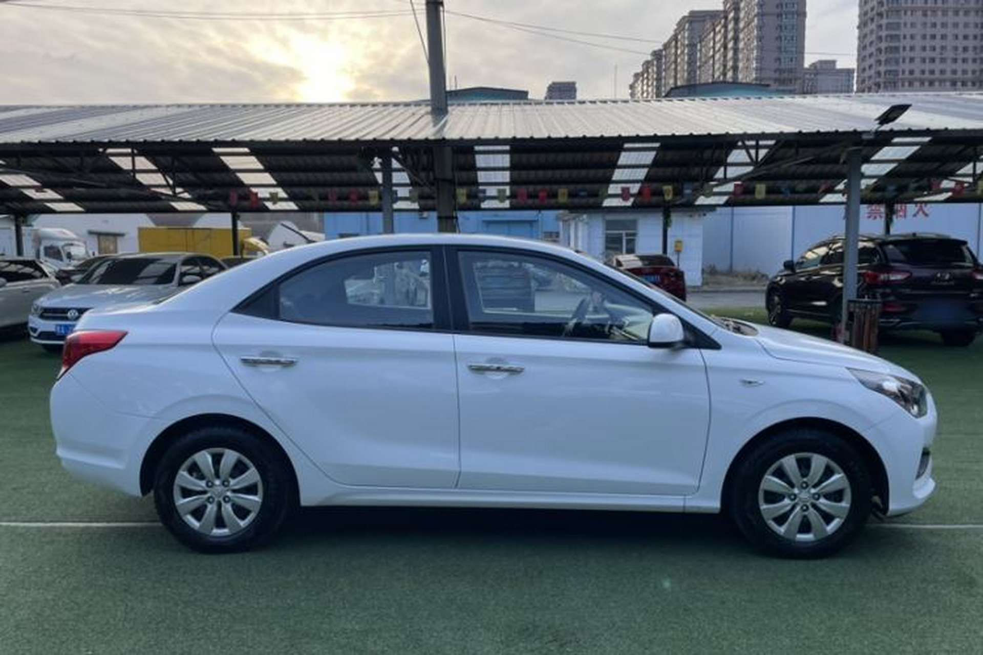 Used Hyundai Verna (older generation) 2017 1.4L Manual Refreshed Version China V Standard Exterior 8