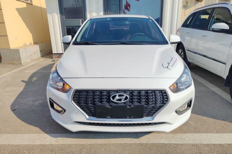 Used Hyundai Verna (older generation) 2017 1.4L Automatic YueXiang Edition China V-standard Front