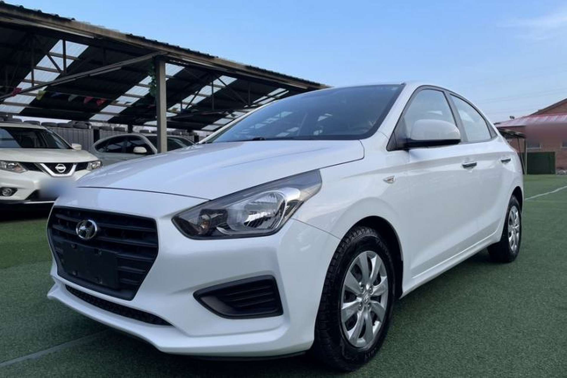 Used Hyundai Verna (older generation) 2017 1.4L Manual Refreshed Version China V Standard Front Left 45 Deg