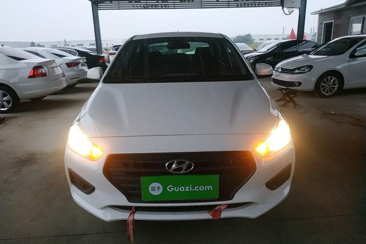 Used Hyundai Verna (older generation) 2017 1.4L Manual Refreshed Version China VI Standard Front