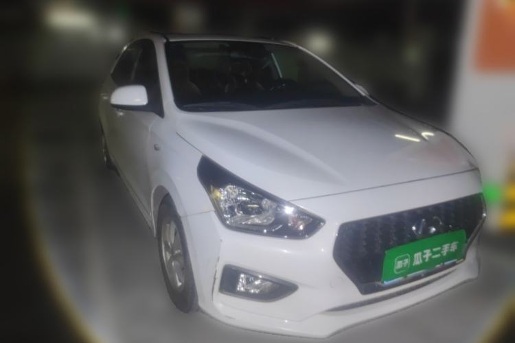 Used Hyundai Verna (older generation) 2017 1.4L Automatic YueXiang Edition China V-standard Front Right 45 Deg