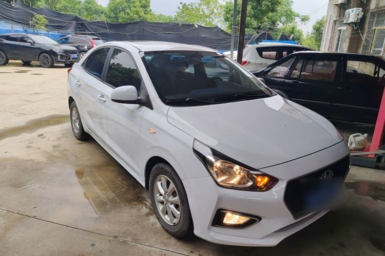 Used Hyundai Verna (older generation) 2017 1.4L Automatic YueXiang Edition China V-standard Front Right 45 Deg