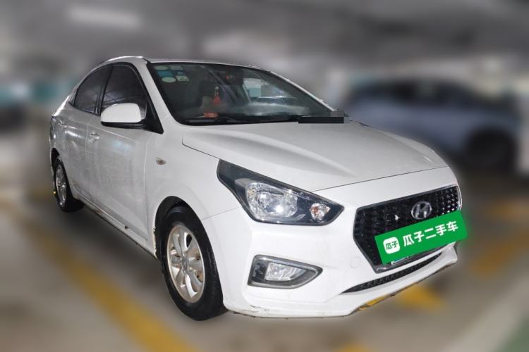 Used Hyundai Verna (older generation) 2017 1.4L Automatic YueXiang Edition China V-standard Front Right 45 Deg