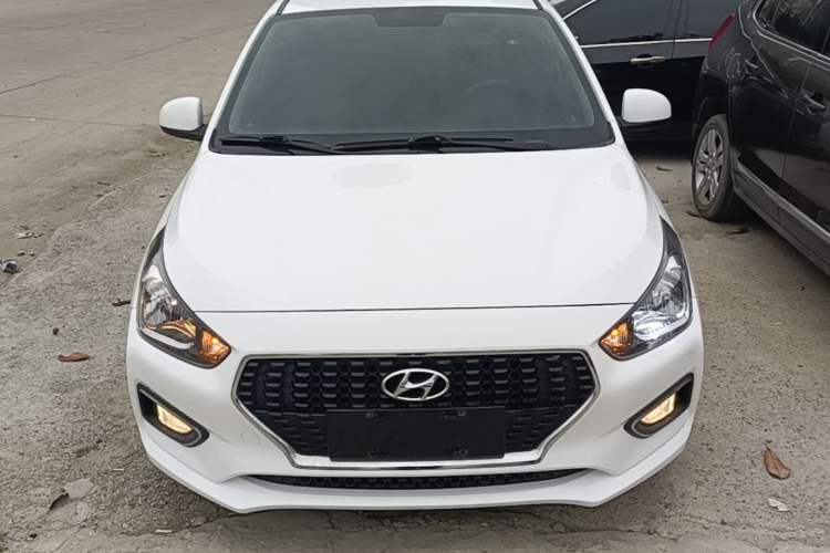 Used Hyundai Verna (older generation) 2017 1.4L Manual Huancai Edition China V Standard Front