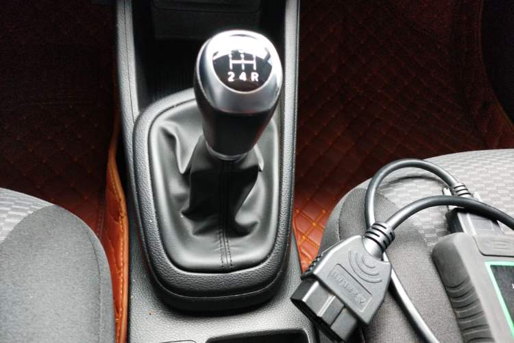 Used Hyundai Verna (older generation) 2017 1.4L Manual Huancai Edition China V Standard Gear Lever