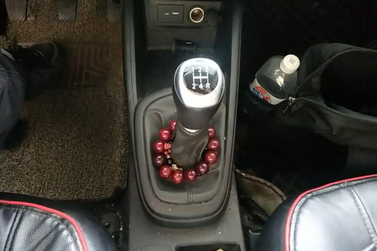 Used Hyundai Verna (older generation) 2017 1.4L Manual Huancai Edition China V Standard Gear Lever