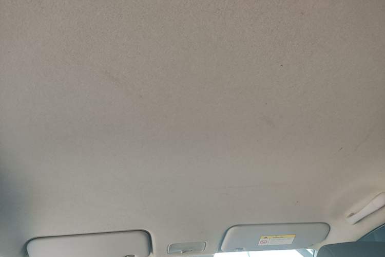 Used Hyundai Verna (older generation) 2017 1.4L Manual Refreshed Version China V Standard Headliner