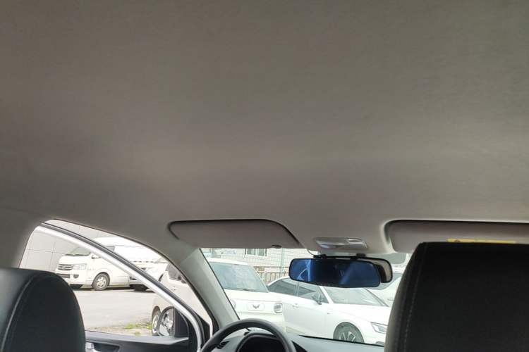 Used Hyundai Verna (older generation) 2017 1.4L Manual Huancai Edition China V Standard Headliner