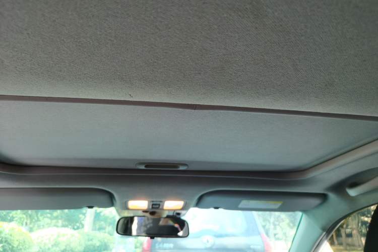 Used Hyundai Verna (older generation) 2017 1.4L Automatic YueXiang Edition China V-standard Headliner