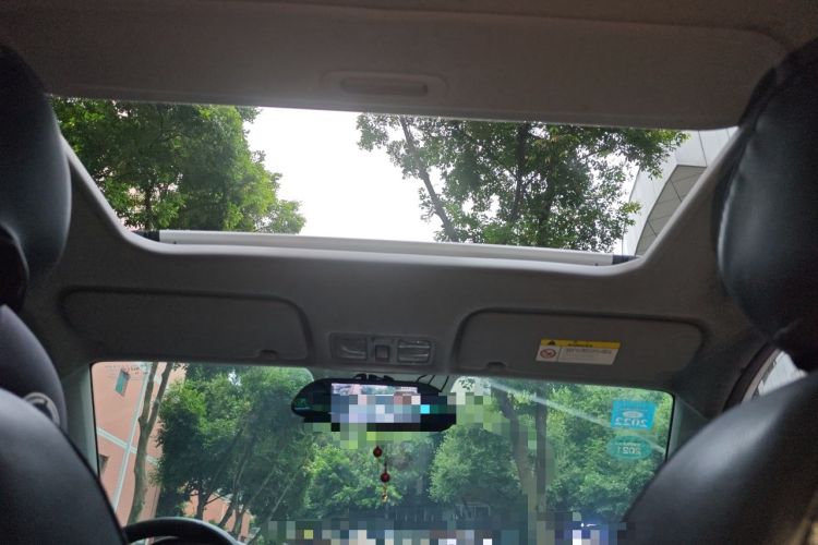 Used Hyundai Verna (older generation) 2017 1.4L Automatic YueXiang Edition China V-standard Headliner