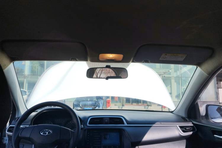 Used Hyundai Verna (older generation) 2017 1.4L Manual Huancai Edition China V Standard Headliner
