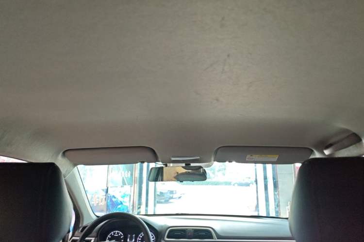 Used Hyundai Verna (older generation) 2017 1.4L Manual Refreshed Version China V Standard Headliner